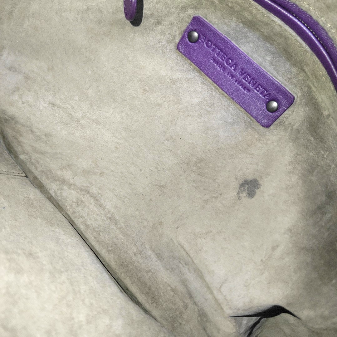 Veneta Calfskin Pink
