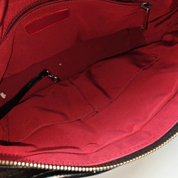 GABRIELLE Medium Quilted Calfskin Black