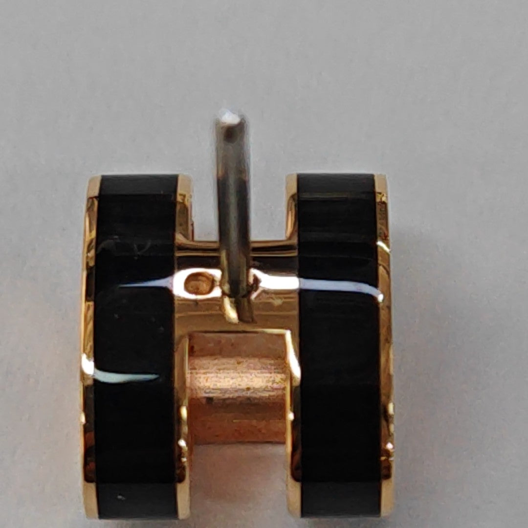 Pop H Metal Rose Gold Stud Earrings