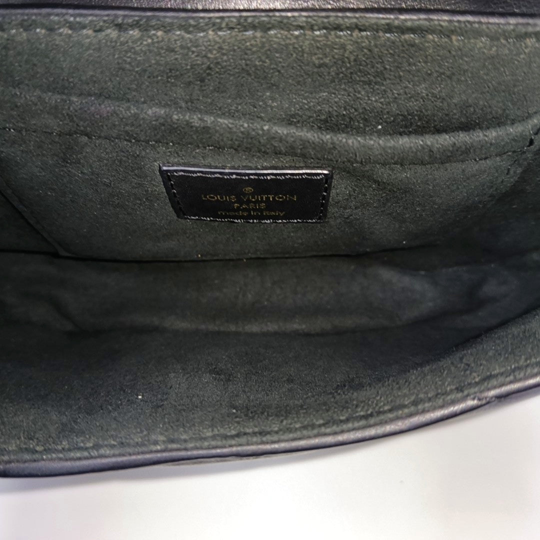 NEW WAVE PM Quilted Calfskin Black