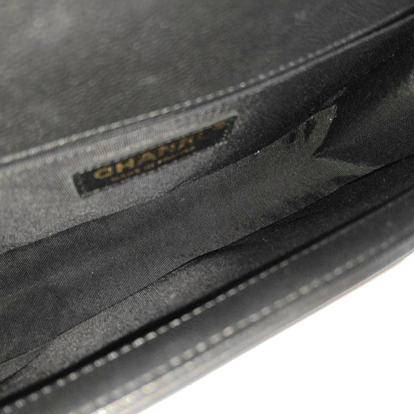 Authenticated pre-owned  BOY CHANEL Medium Quilted Grained Calfskin Black - Shoulder Bag at Looply