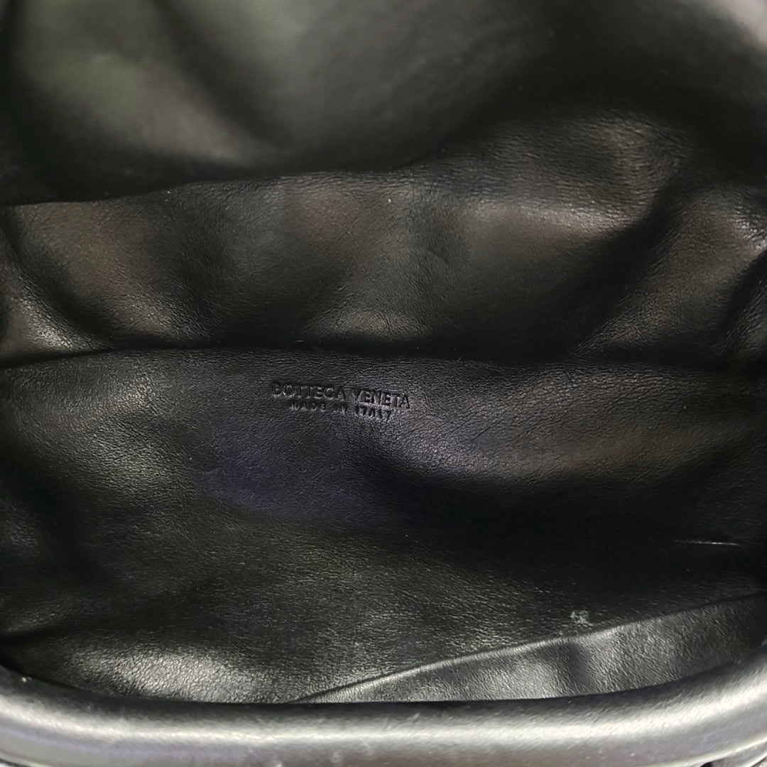 The Pouch Mini Calfskin Black