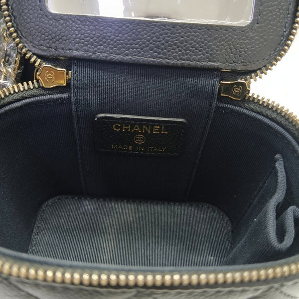 VANITY CASE Mini Quilted Grained Calfskin Black