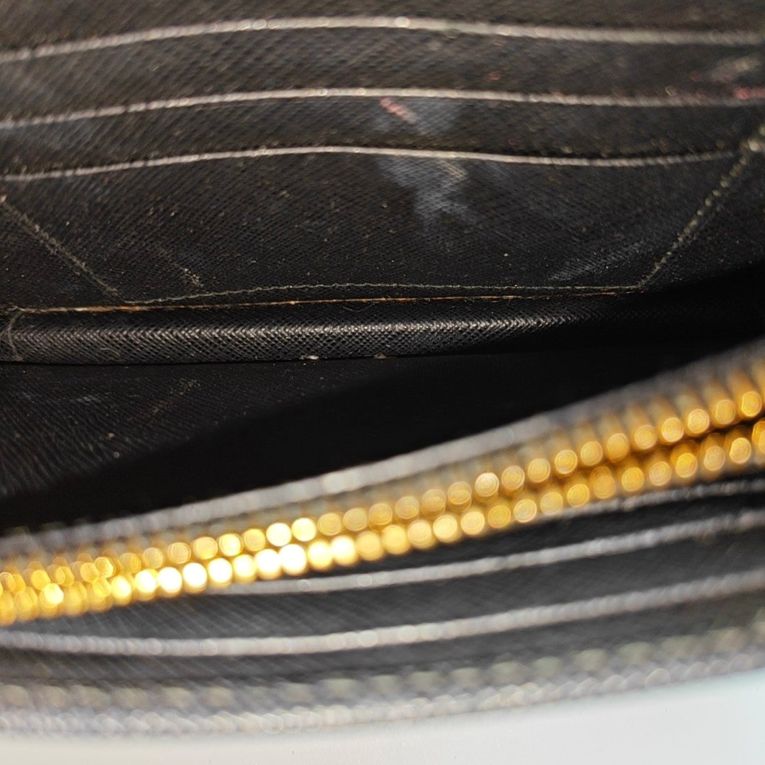 Saffiano Calfskin Shoulder Bag Black