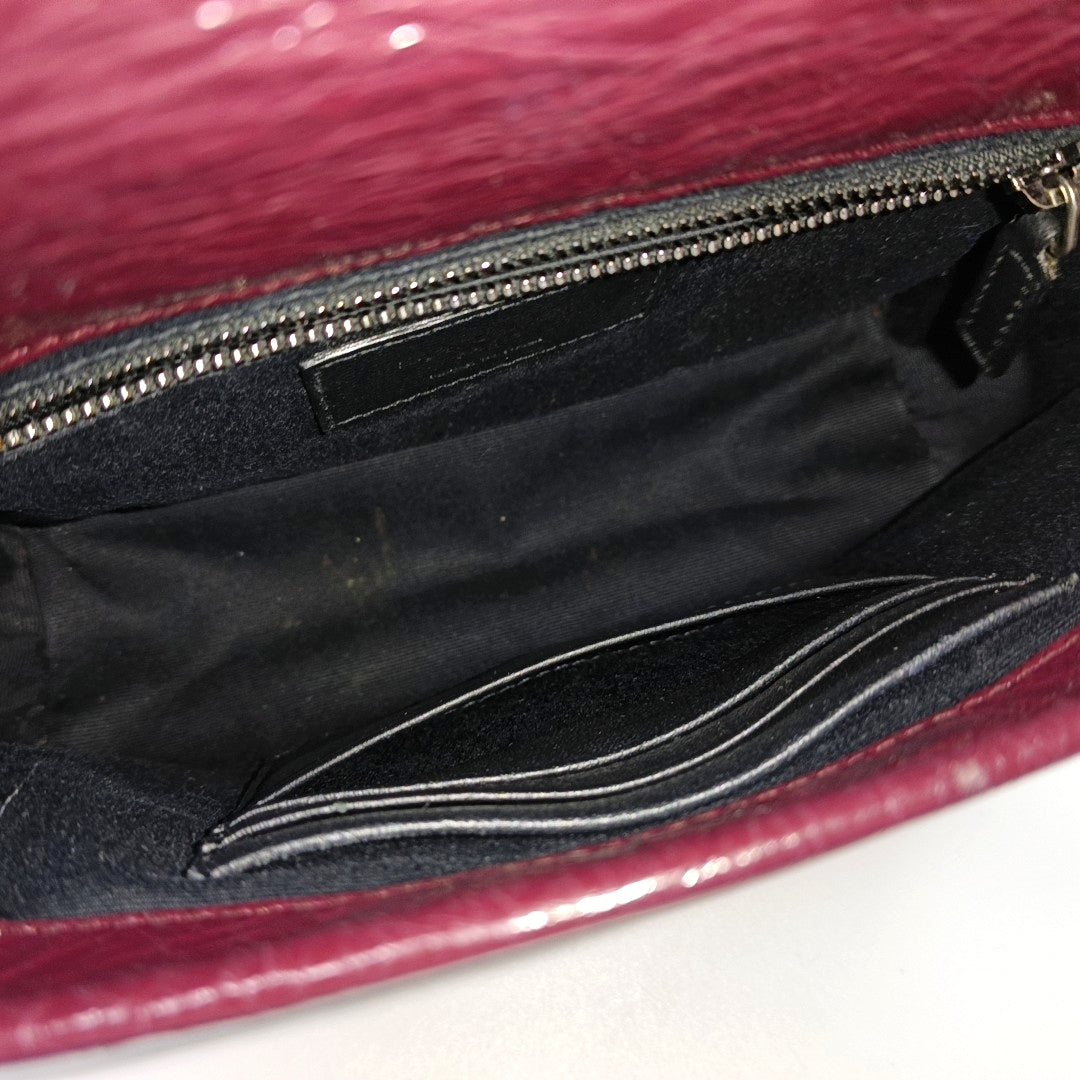 Authenticated pre-owned  NIKI Mini Quilted Calfskin Burgundy - Shoulder Bag at Looply