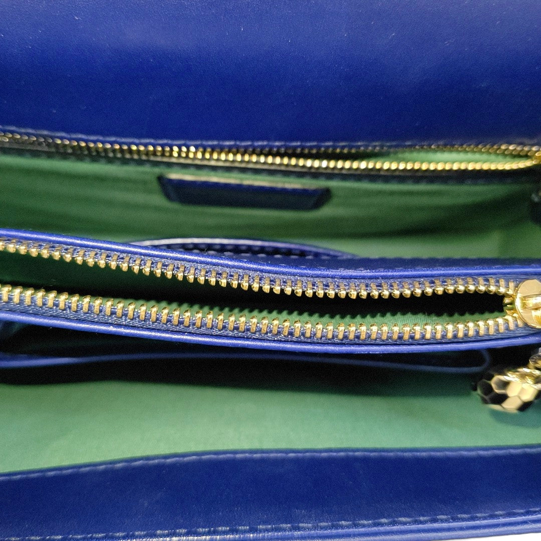 SERPENTI FOREVER Medium Calfskin Blue