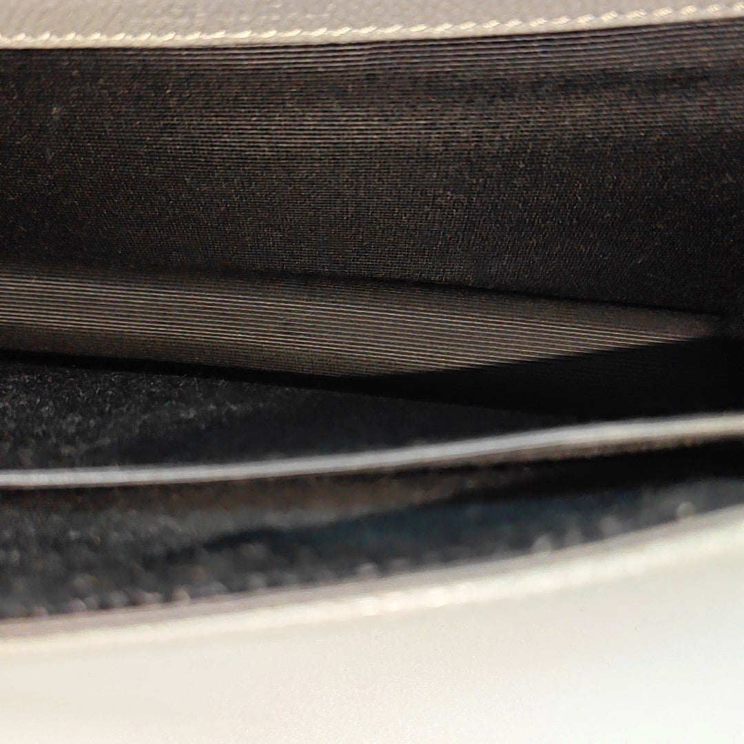 Diorama Medium Cannage Calfskin Gray