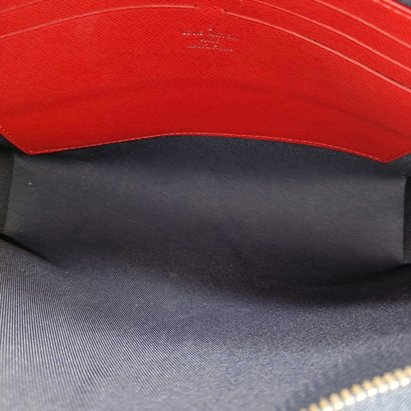 Pochette Voyag MM Calfskin Blue
