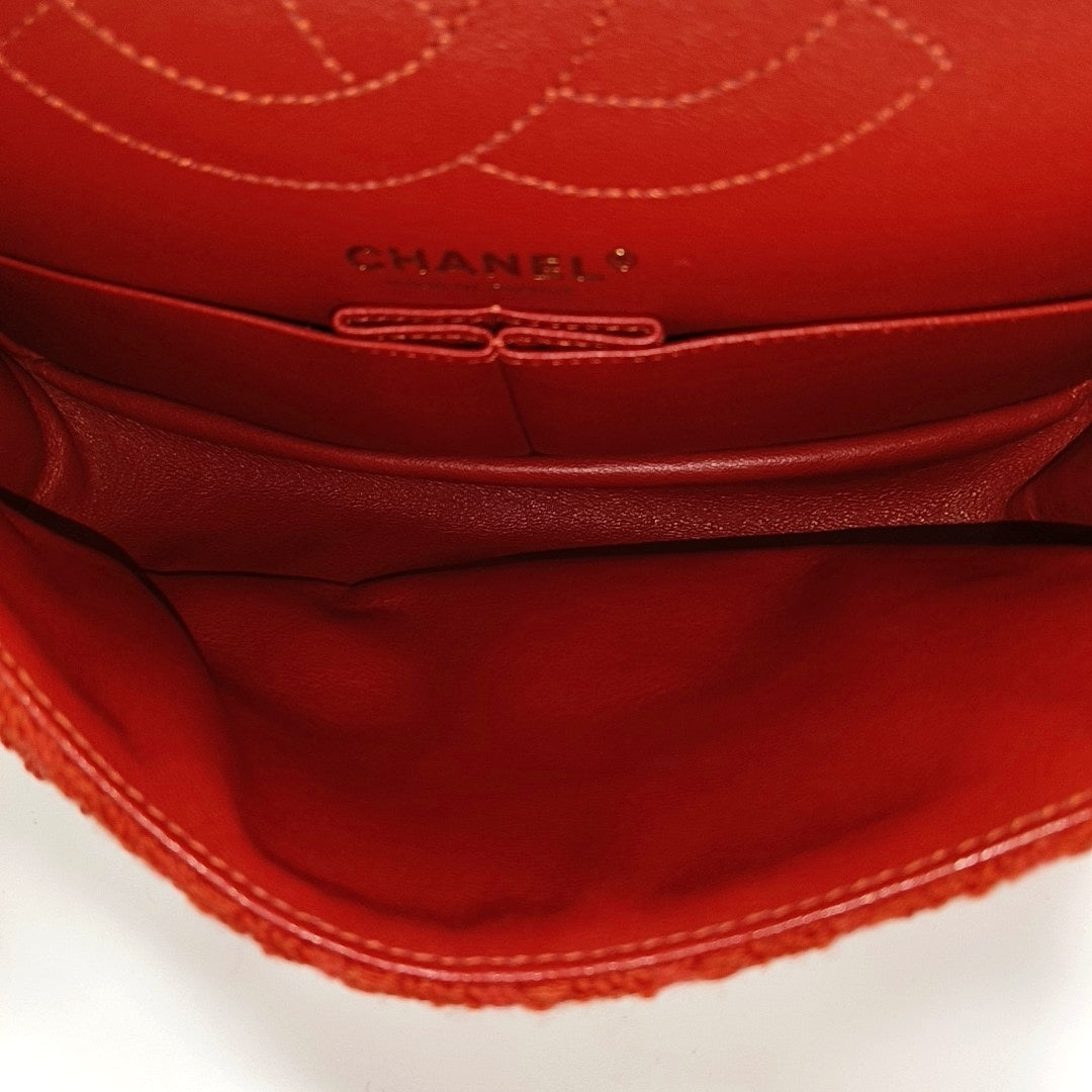 2.55 225 (small) Quilted Fabric Red