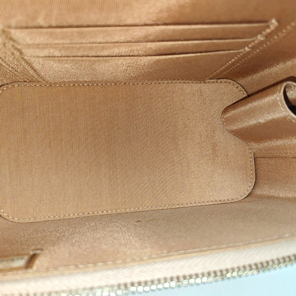 VANITY CASE Small Quilted Lambskin Brown