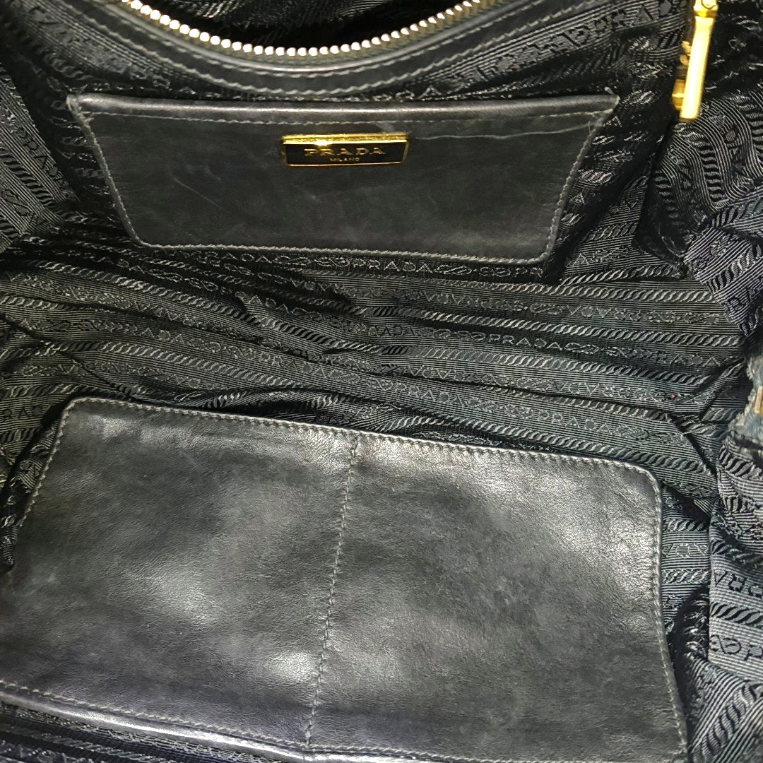 Quilted Calfskin Shoulder Bag Black
