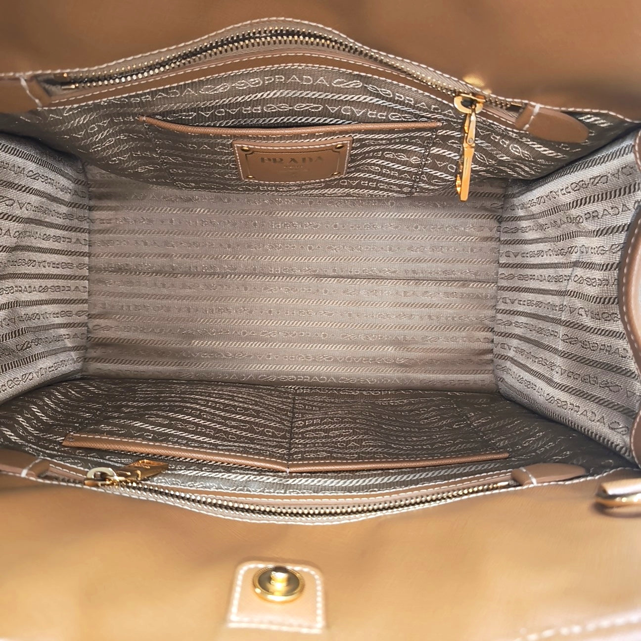 Canvas Shoulder Bag Brown