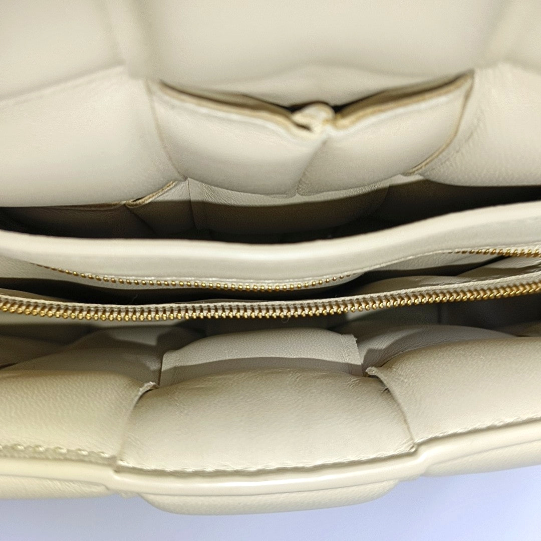 Cassette Medium Lambskin Beige