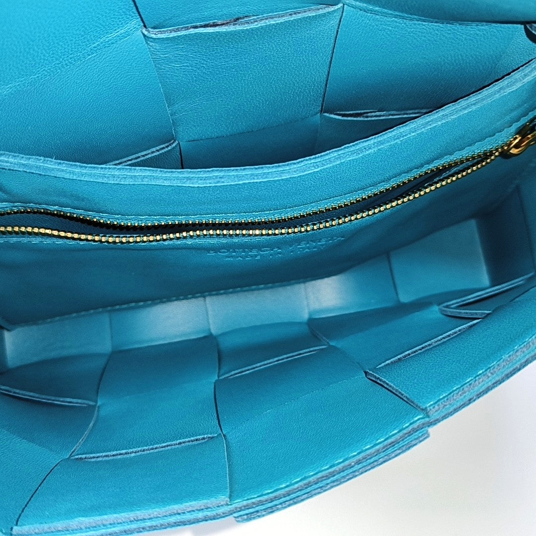 Cassette Medium Lambskin Blue