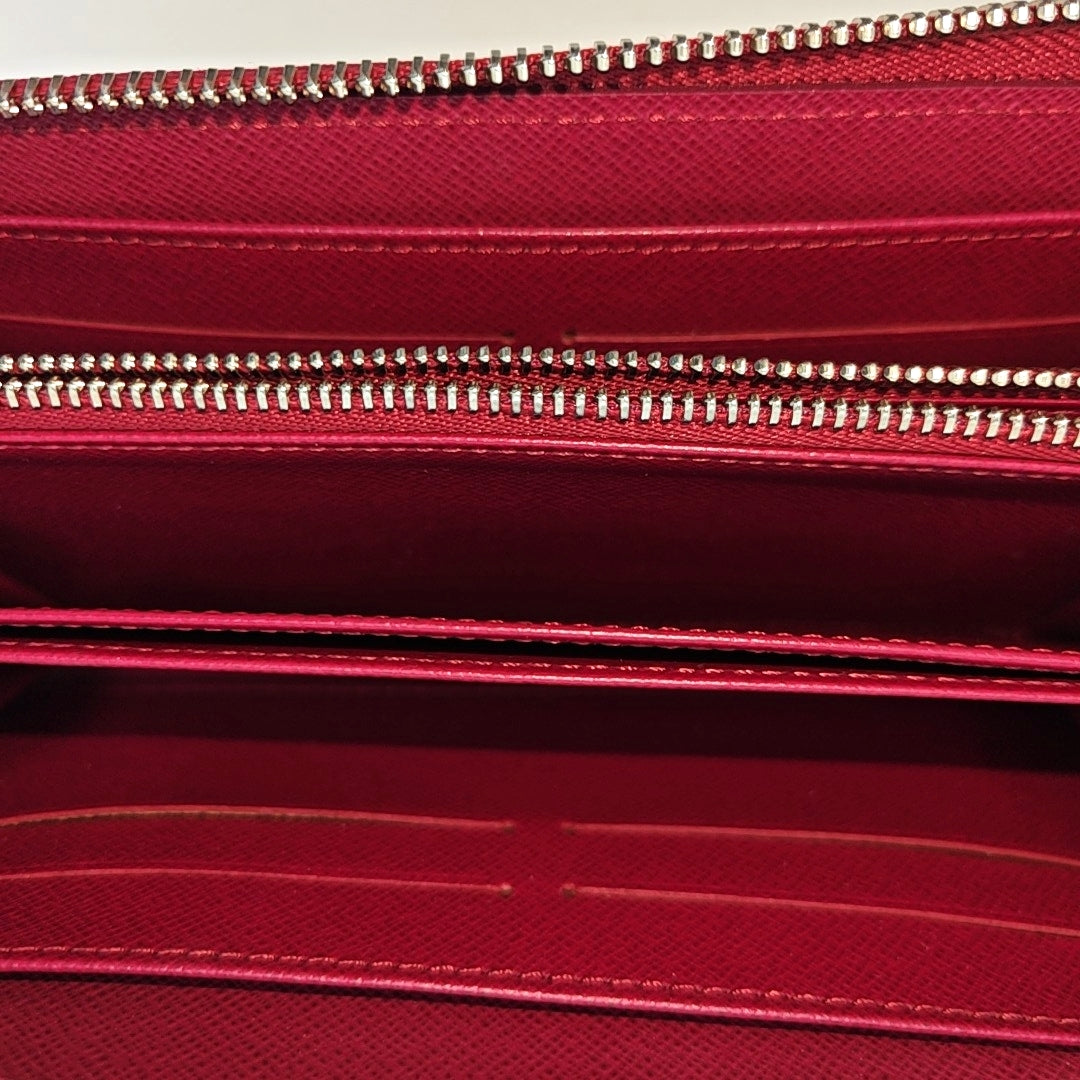 ZIPPY Epi Red Wallet