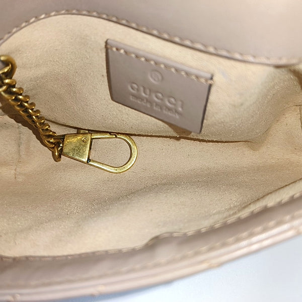 GG Marmont Mini Piel de Becerro Acolchada Beige