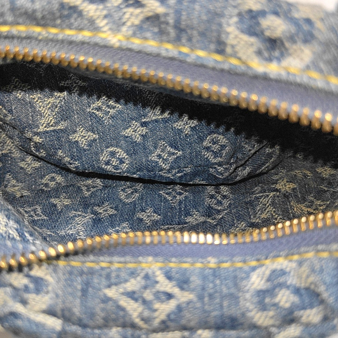 Pochette Valley Monogram Denim Blue