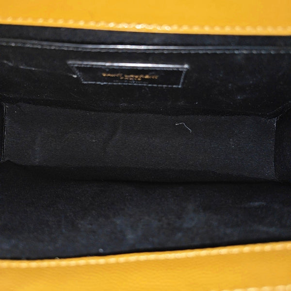 ENVELOPE Medium Quilted Calfskin Brown