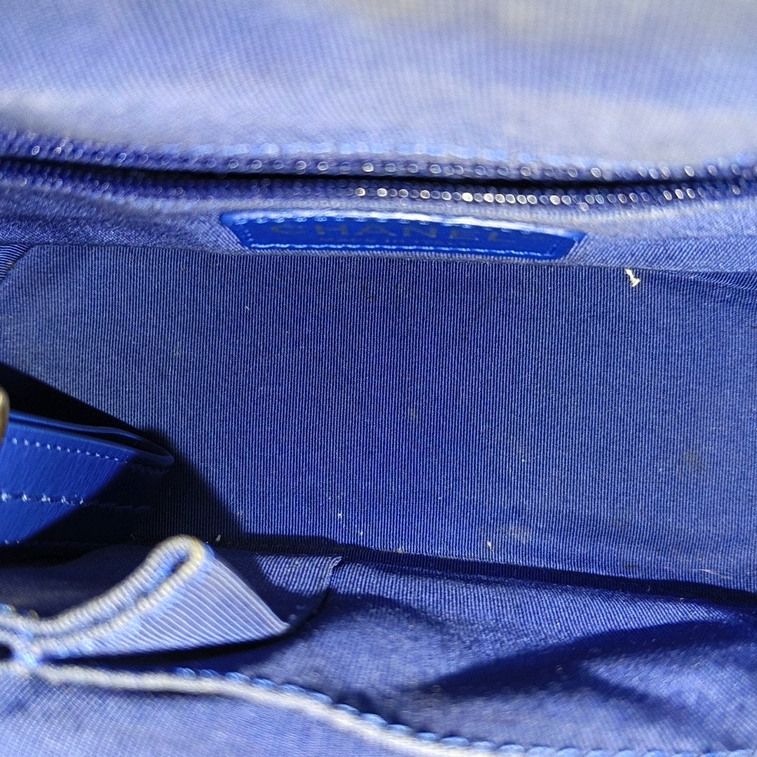GABRIELLE Small Quilted Calfskin Blue