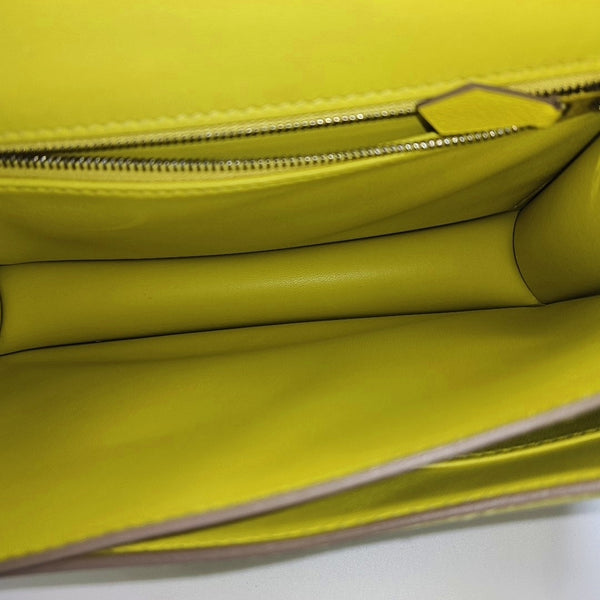 Amarillo Evercolor Constance