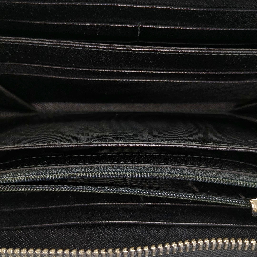 Authenticated pre-owned  Gancini Calfskin Black - Clutch at Looply