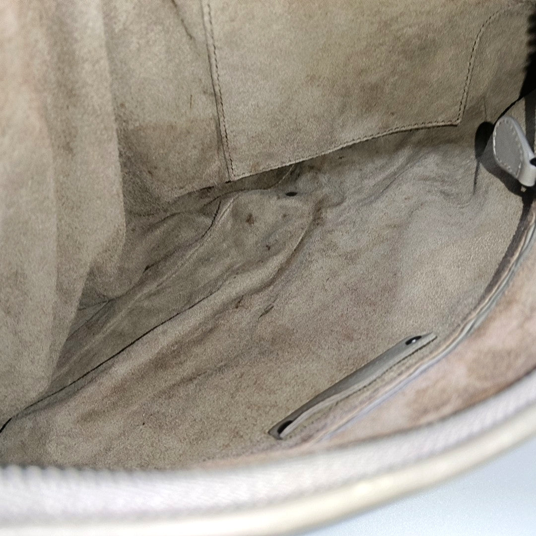 Veneta Lambskin Gray