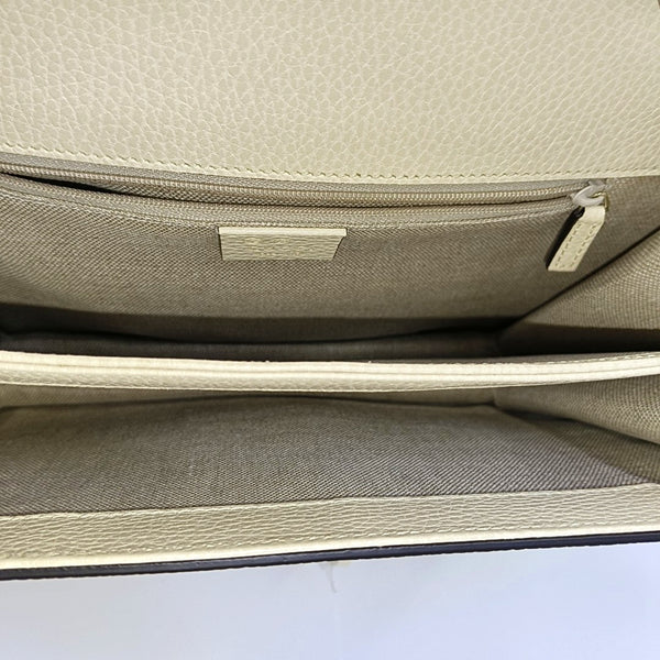 Interlocking G Large Calfskin Beige