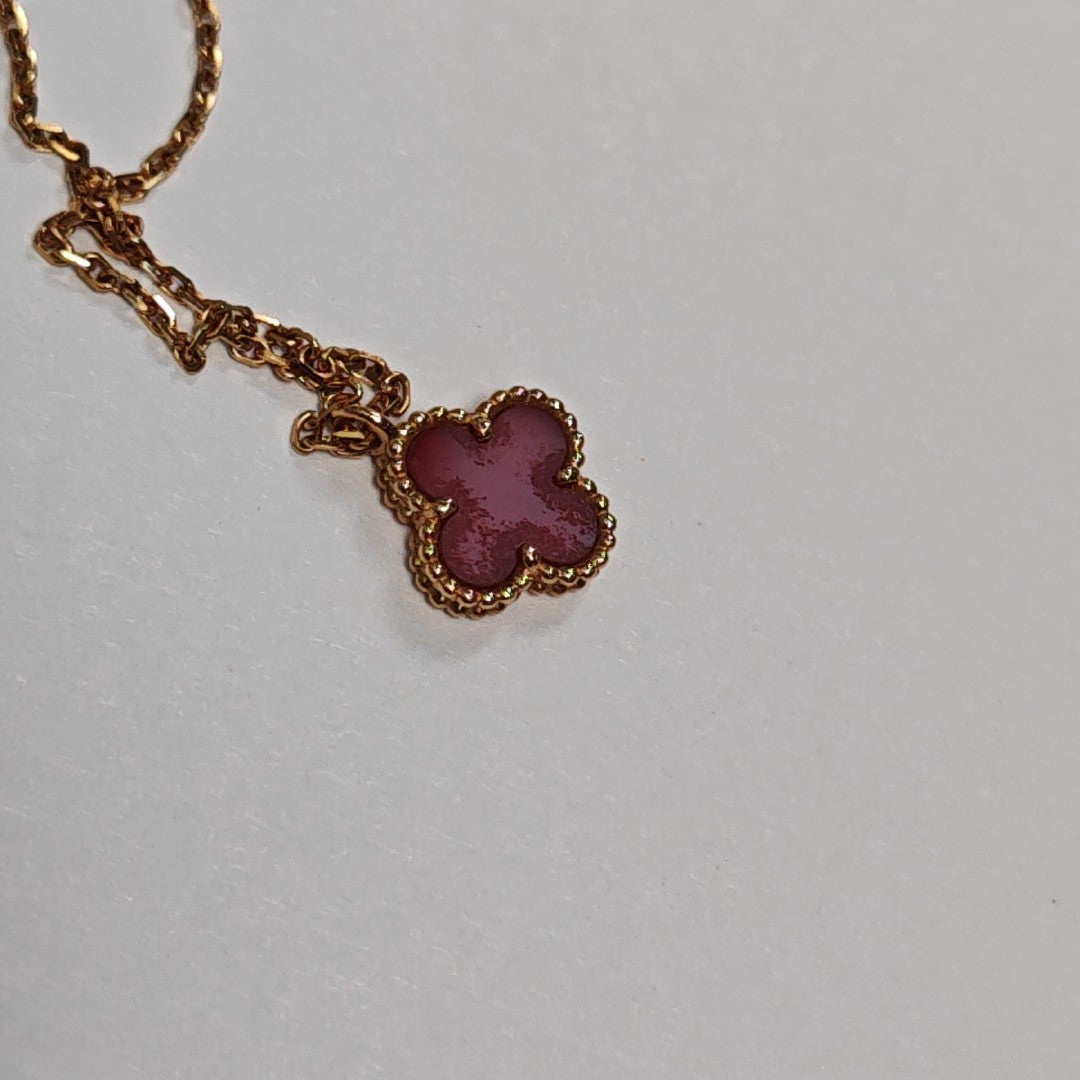 Sweet Alhambra 18k Rose Gold Necklace