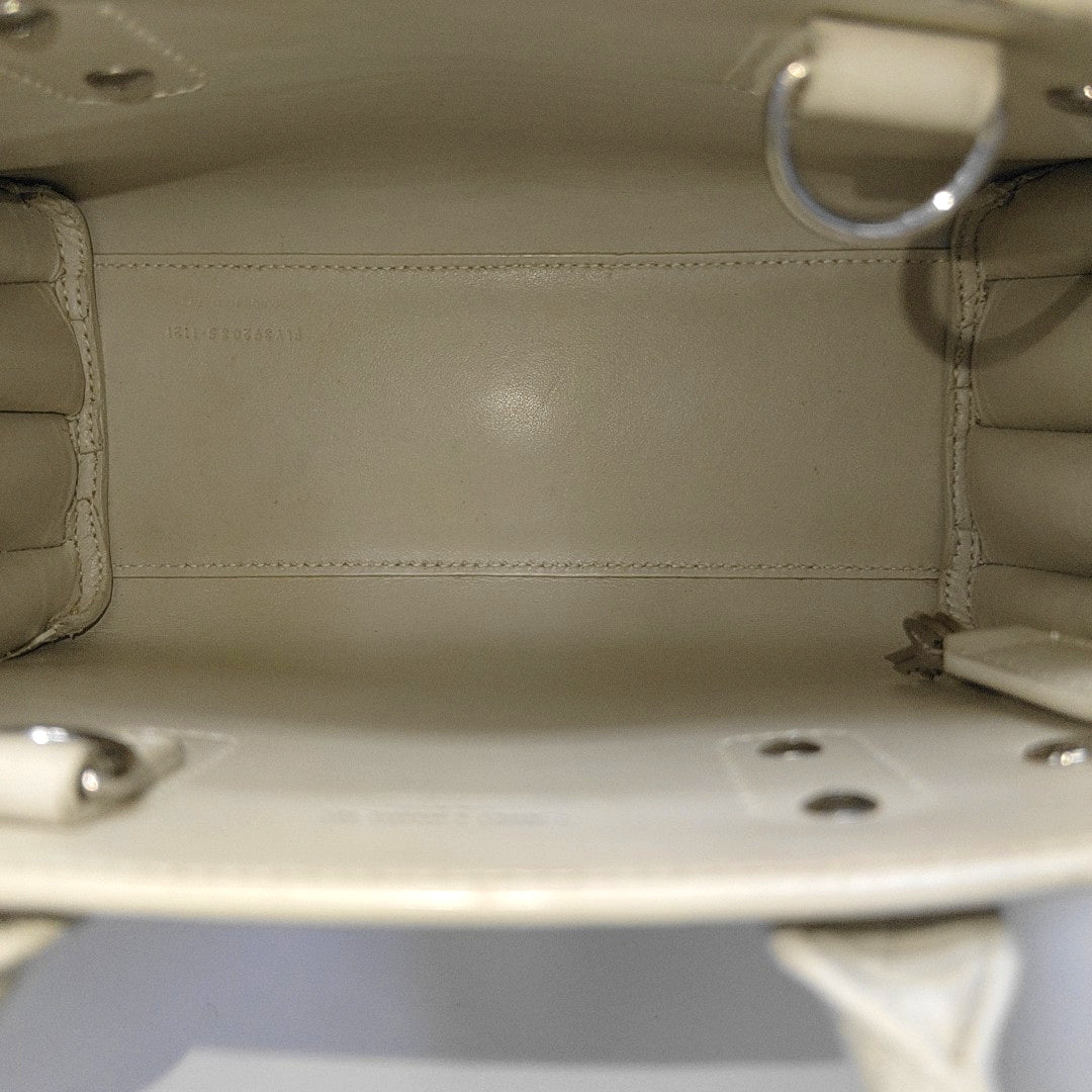 SAC DE JOUR Nano Calfskin White