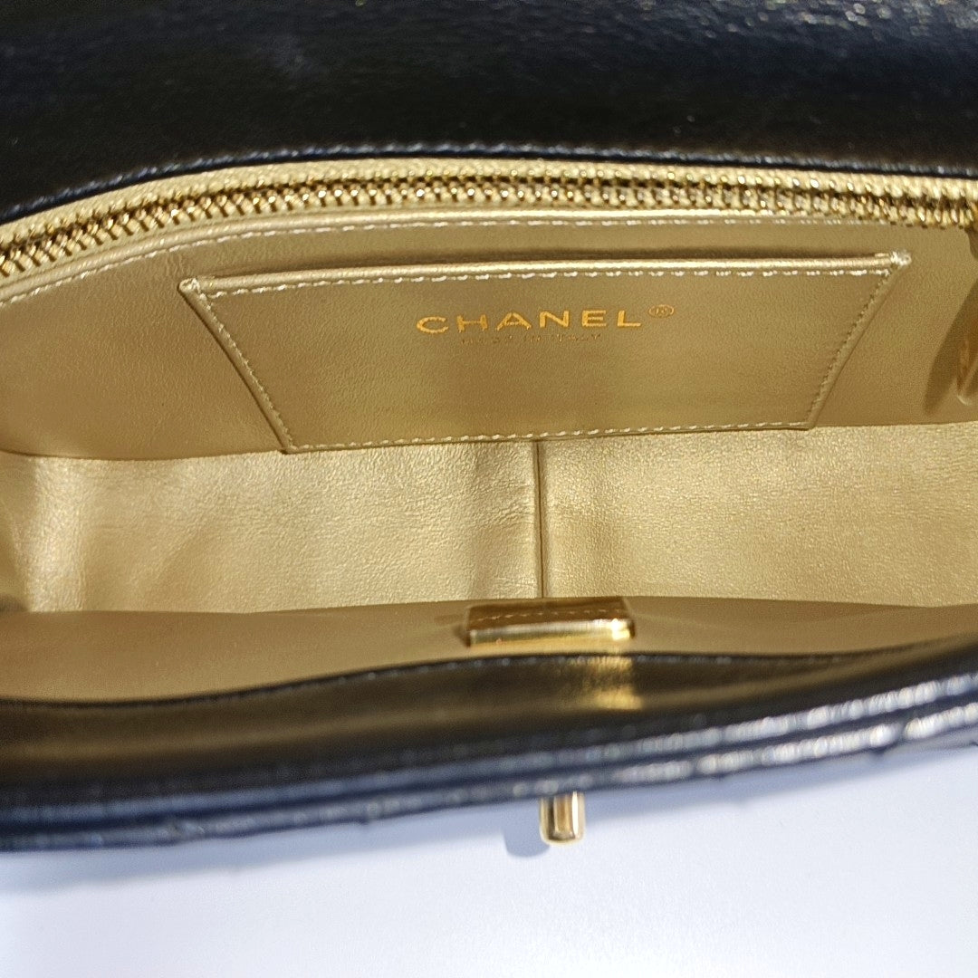 Quilted Lambskin Shoulder Bag Small Black
