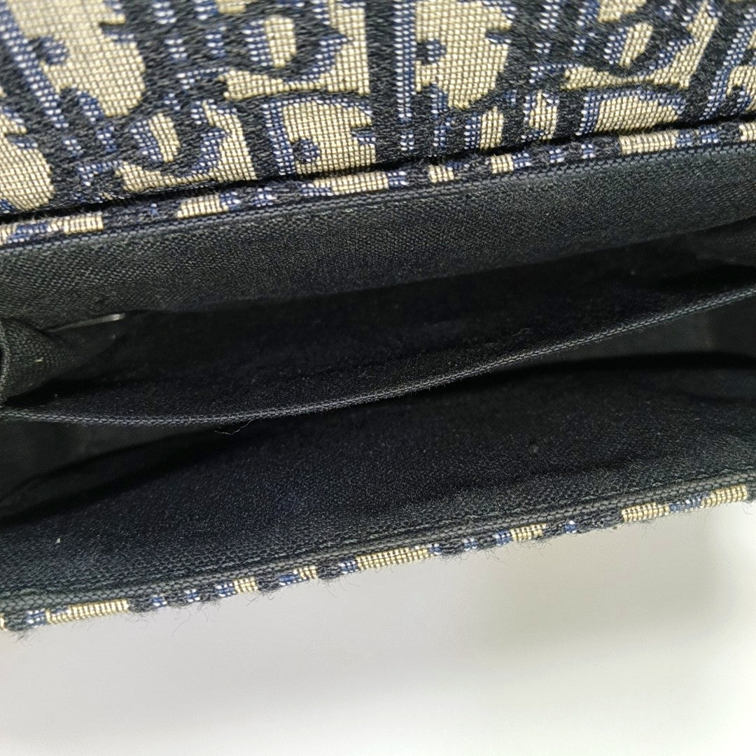30 Montaigne Mini Oblique Canvas Blue
