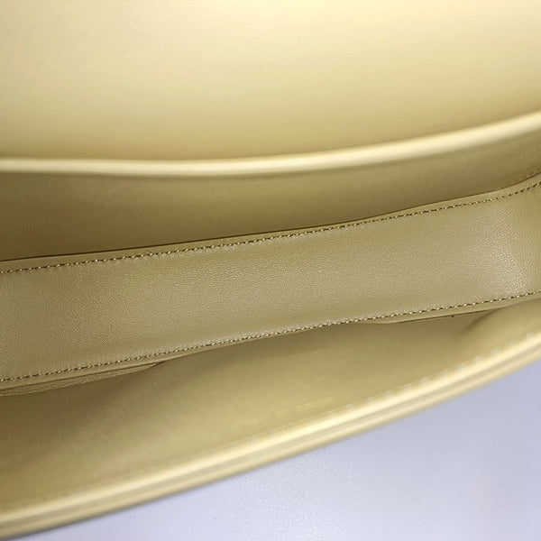 TRIOMPHE Small Calfskin Yellow