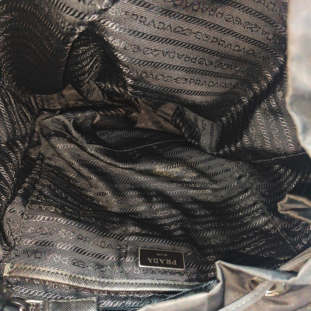 Re-Nylon Medium Nylon Black