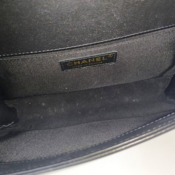 BOY CHANEL Medium Lambskin Black