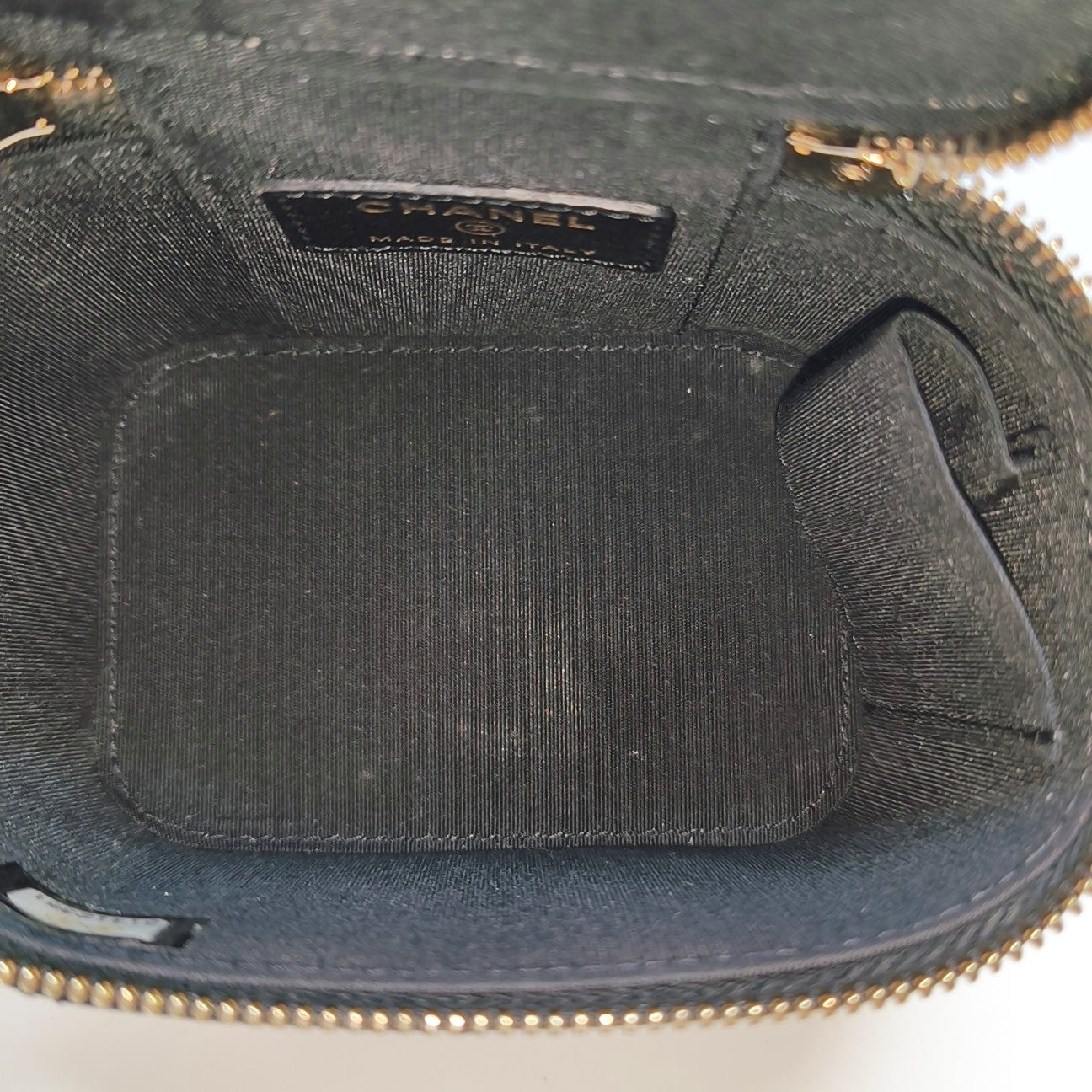 VANITY CASE Mini Quilted Lambskin Black
