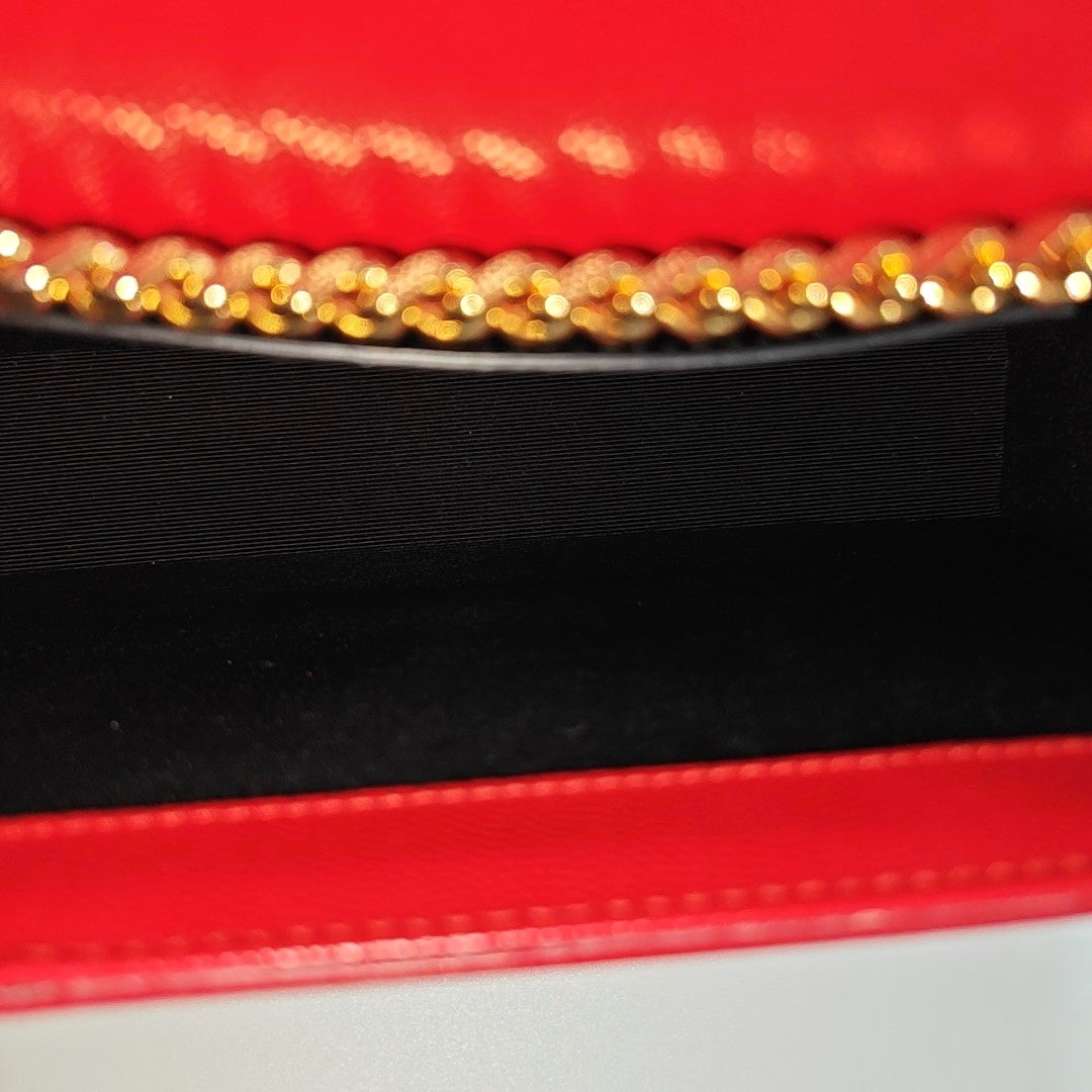 Authenticated pre-owned  KATE Medium Calfskin Red - Shoulder Bag at Looply