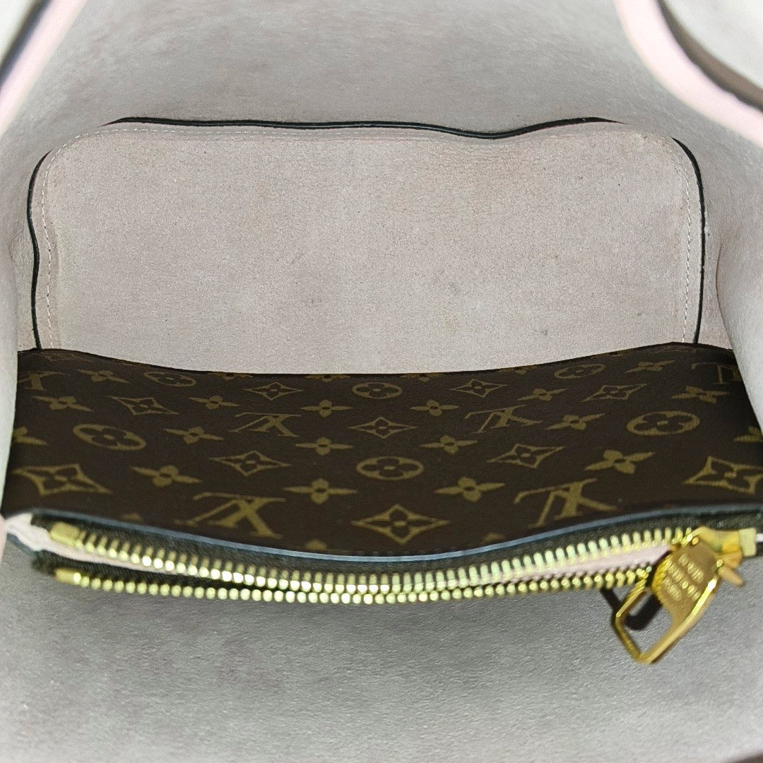 NÉONOÉ MM Monogram Coated Canvas Brown