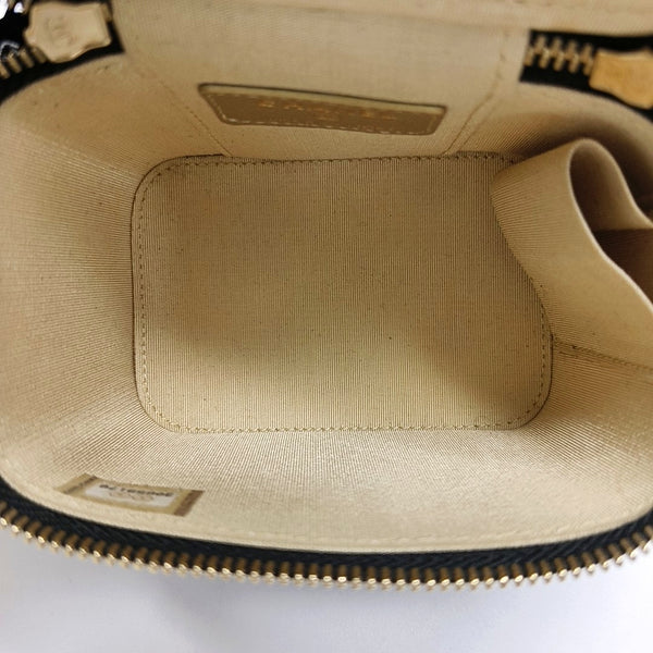 Authenticated pre-owned  VANITY CASE Small Quilted Lambskin Black - Crossbody Bag at Looply