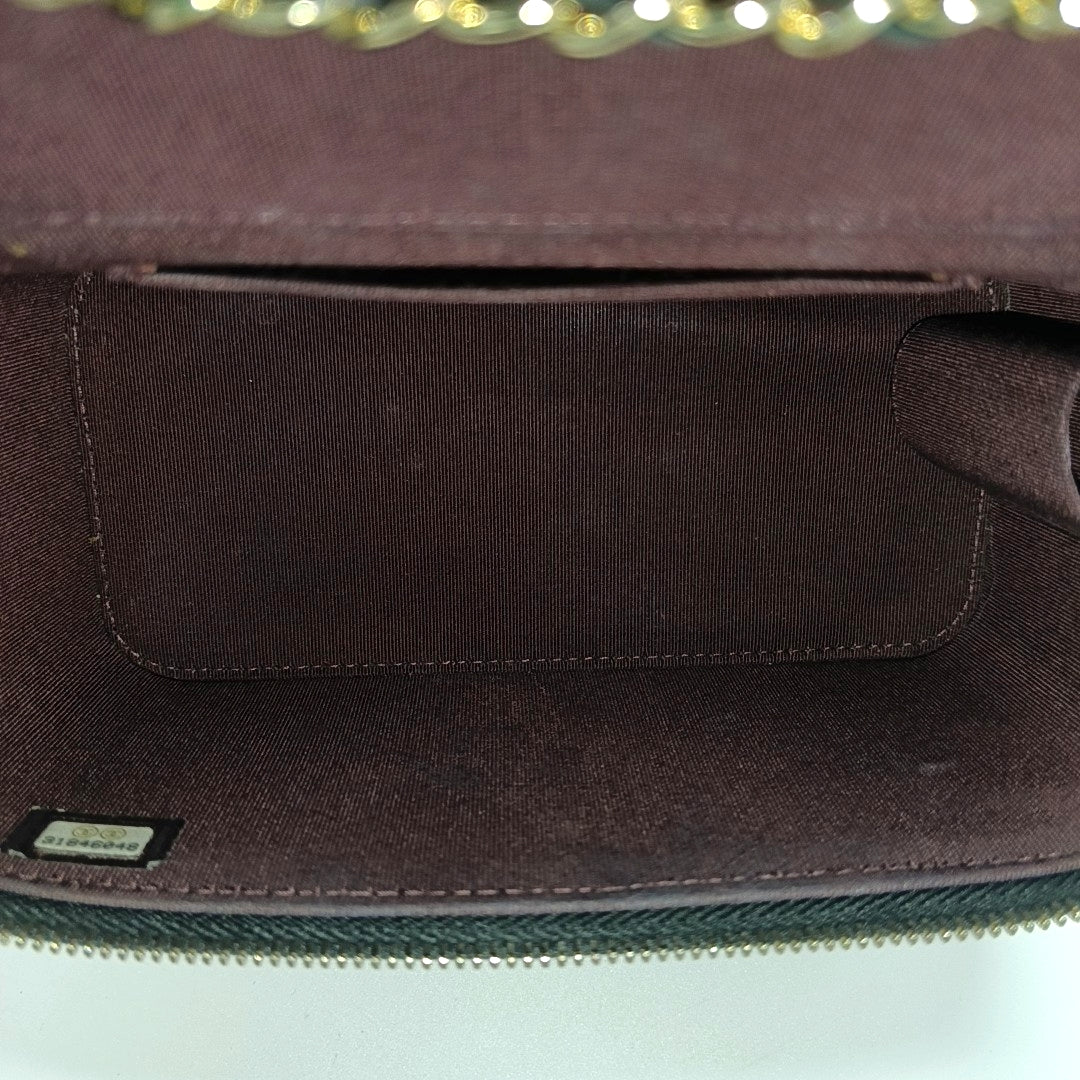 VANITY CASE Small Quilted Grained Calfskin Black