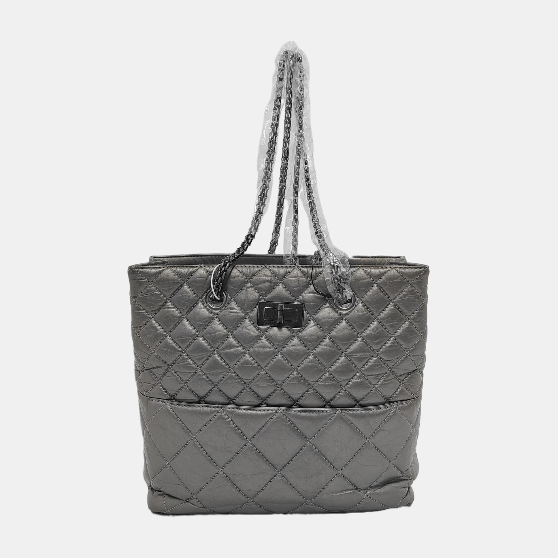 Quilted Calfskin Gray