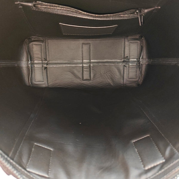Hourglass M Calfskin Black