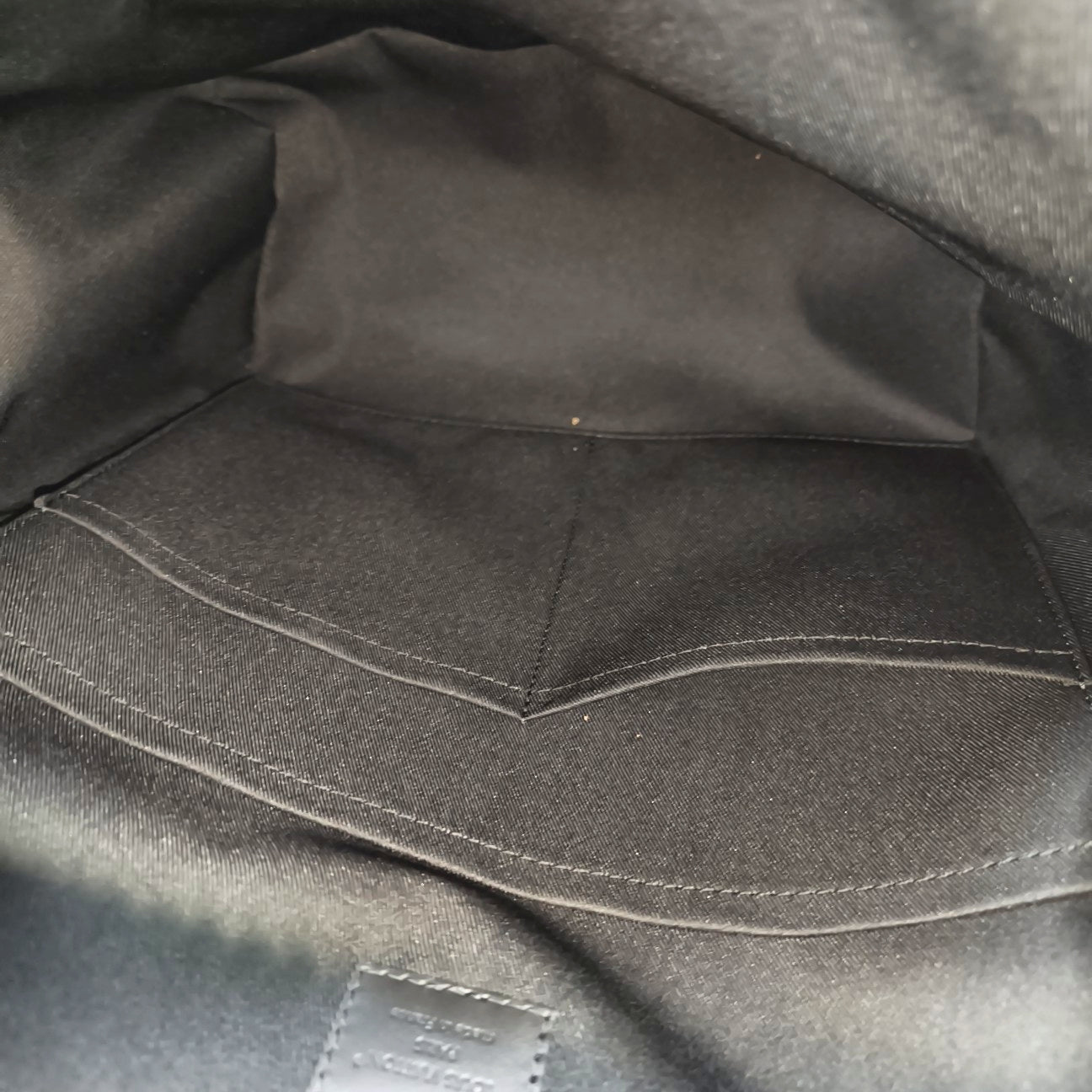 DISCOVERY MM Monogram Coated Canvas Black