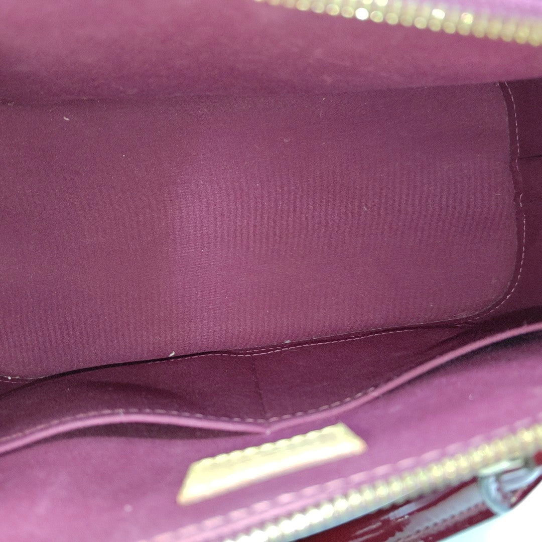 Authenticated pre-owned  ALMA PM Patent Leather Red - Top Handle Bag at Looply
