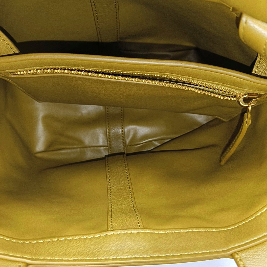 Lambskin Tote Bag Brown