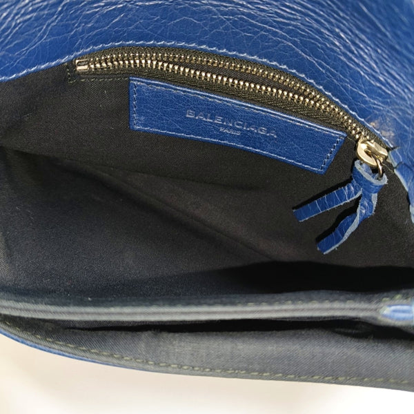Authenticated pre-owned  Classic City Lambskin Blue - Crossbody Bag at Looply