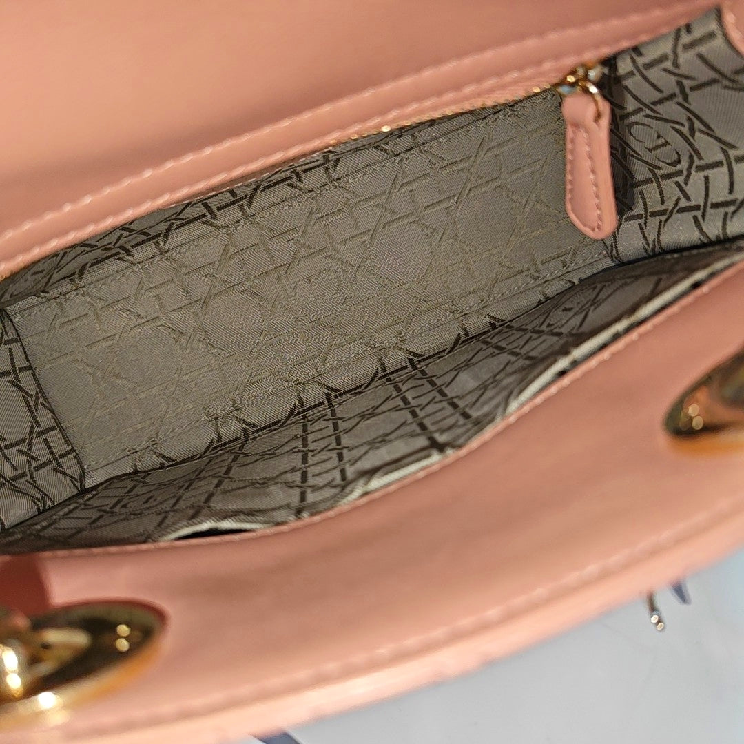 Authenticated pre-owned  Lady Dior Small Cannage Lambskin Pink - Tote Bag at Looply