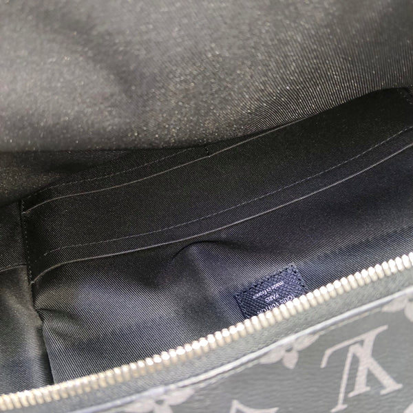 DISCOVERY PM Monogram Coated Canvas Black