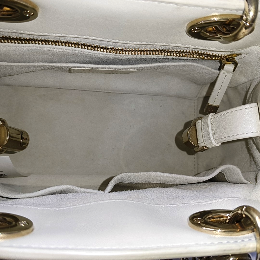 Lady 95.22 Small Cannage Calfskin White