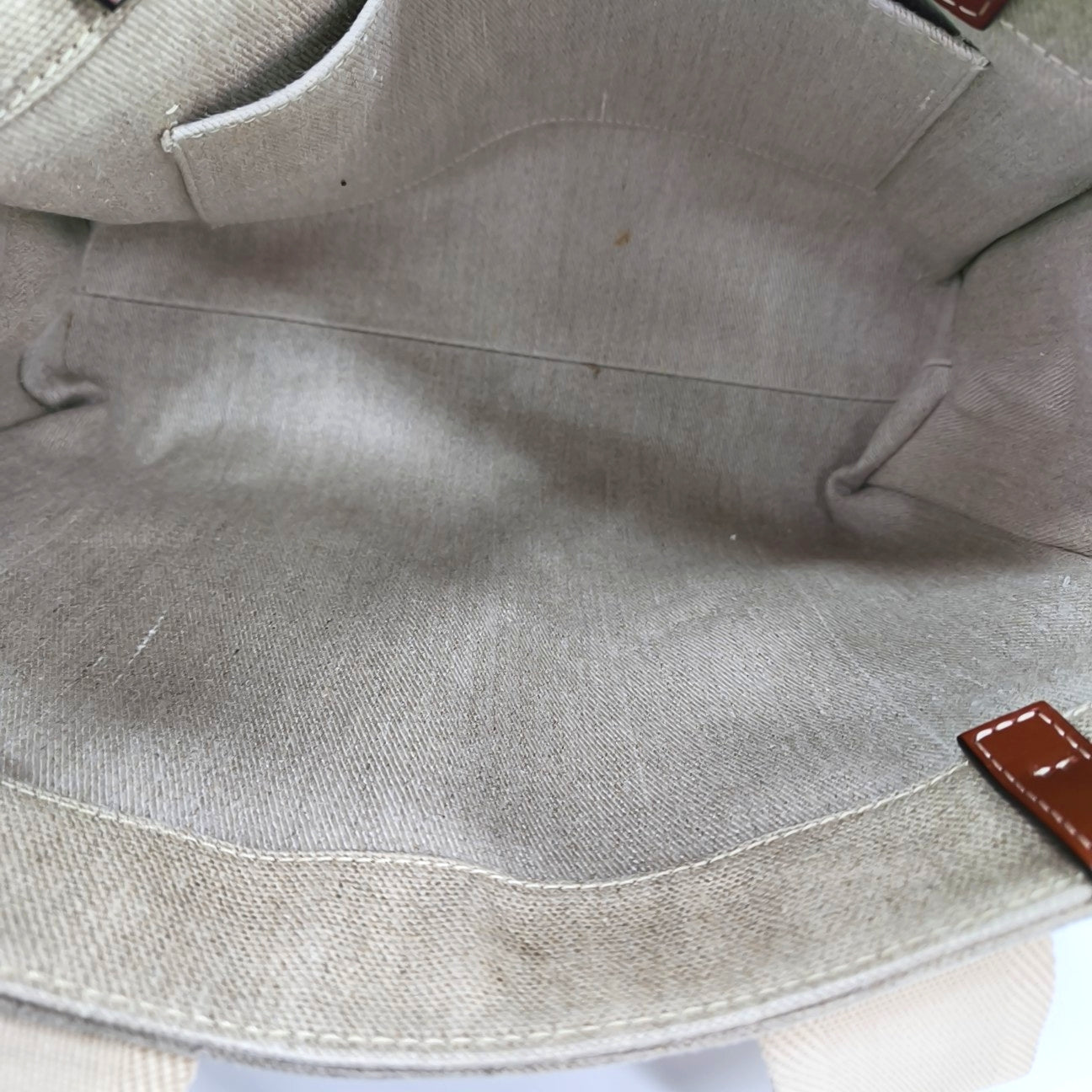 Woody Medium Canvas Beige