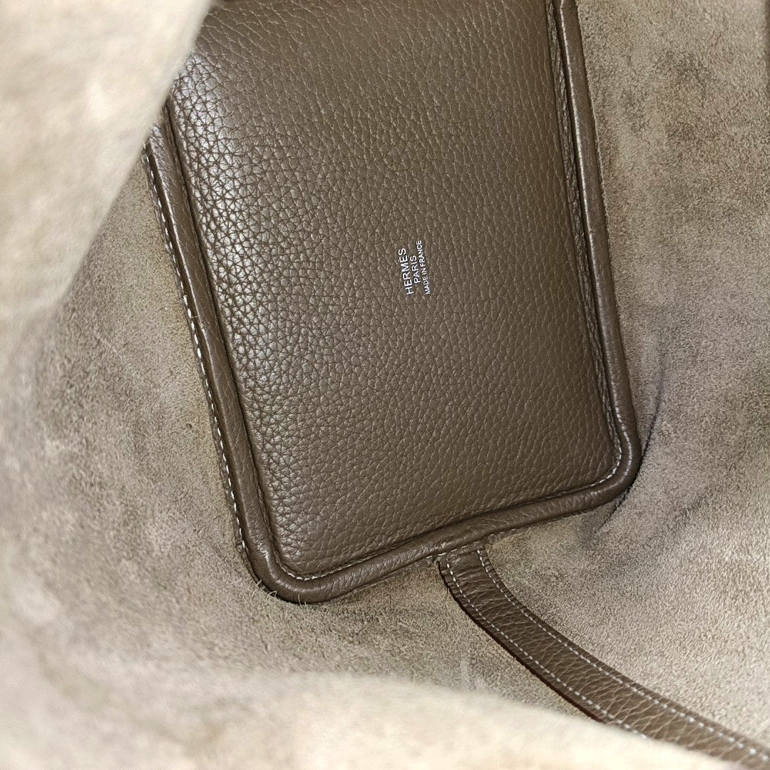 Authenticated pre-owned  Picotin Lock 18 Clemence Grey - Bucket Bag at Looply